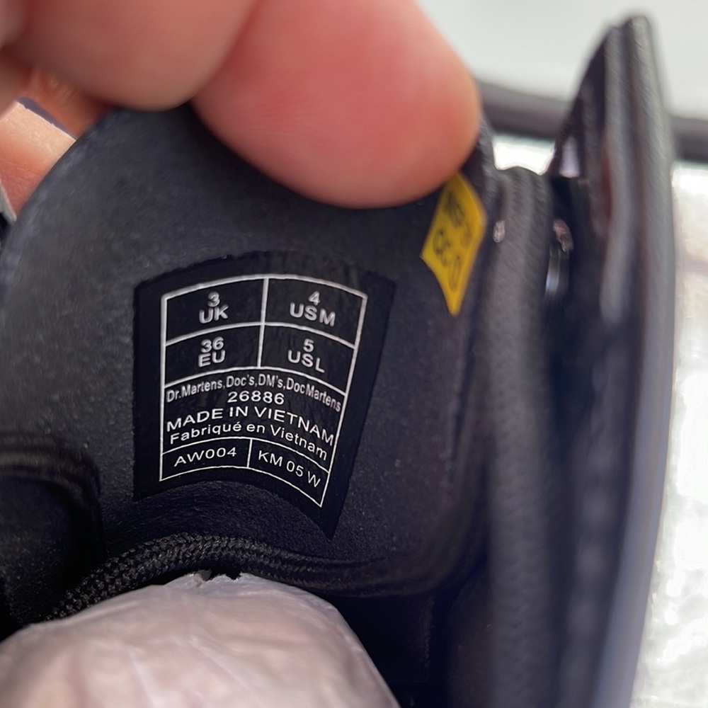 Dr‎ Martens 1460 patent leather boots platforms - Picture 5 of 5